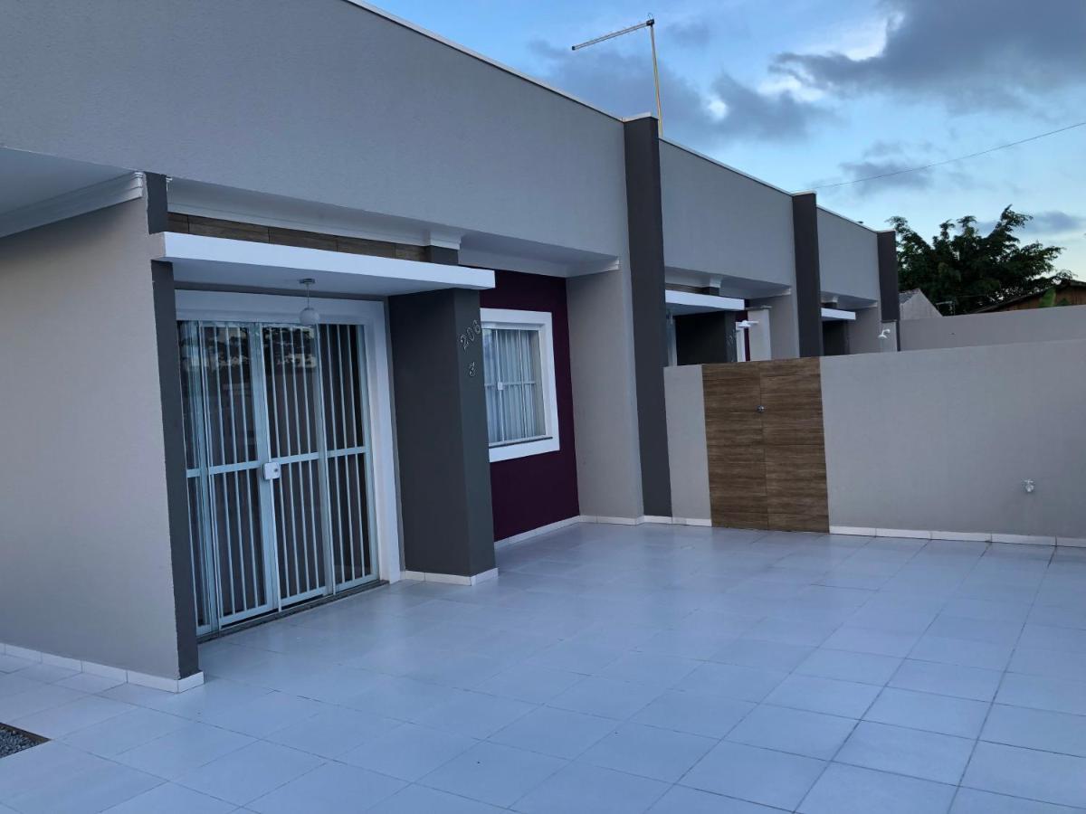 Ótima casa na praia de leste em balneário canoas pontal do Paraná Pontal do Paraná Exterior foto